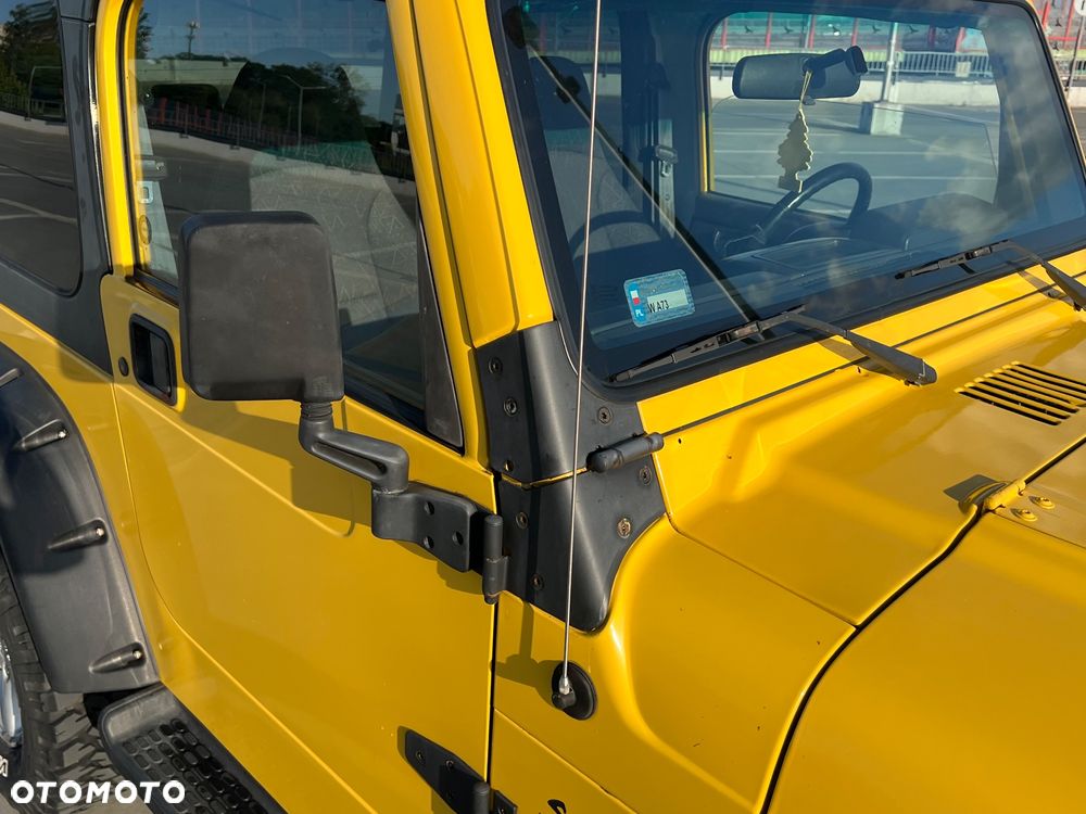 Jeep Wrangler - 6