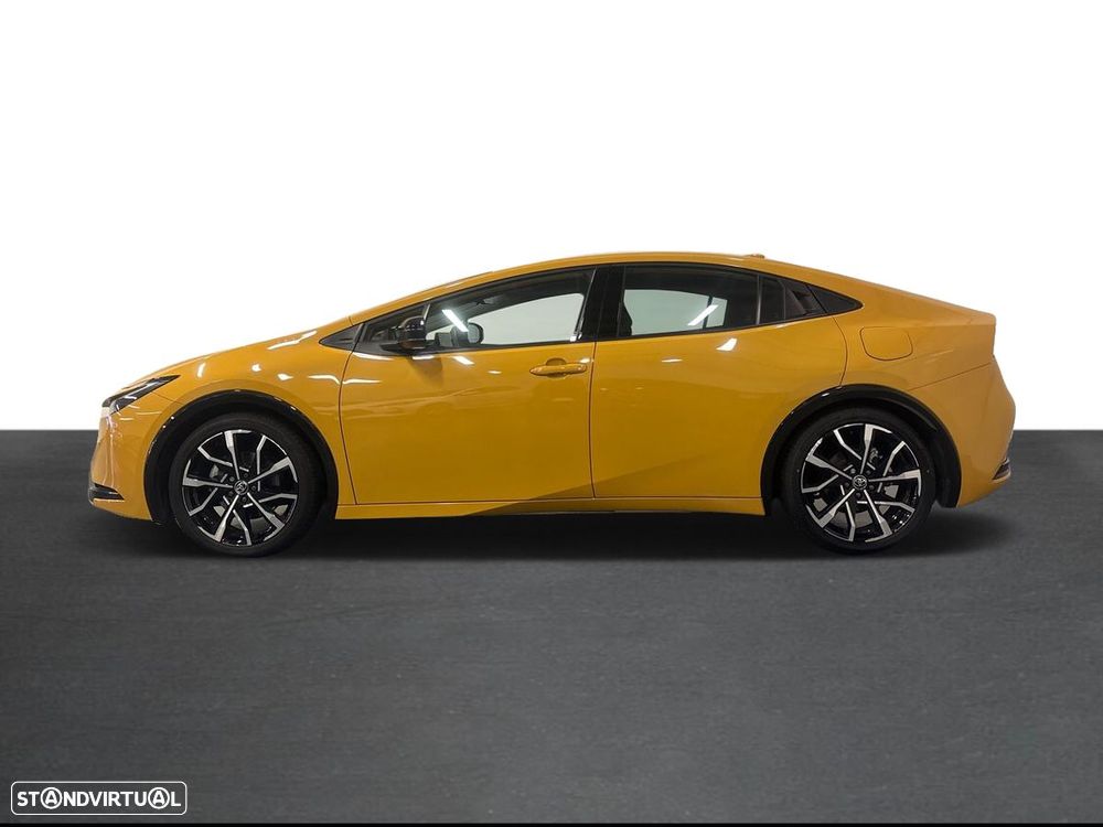 Toyota Prius - 4
