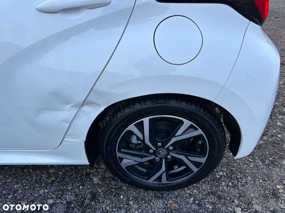 Toyota Yaris - 34