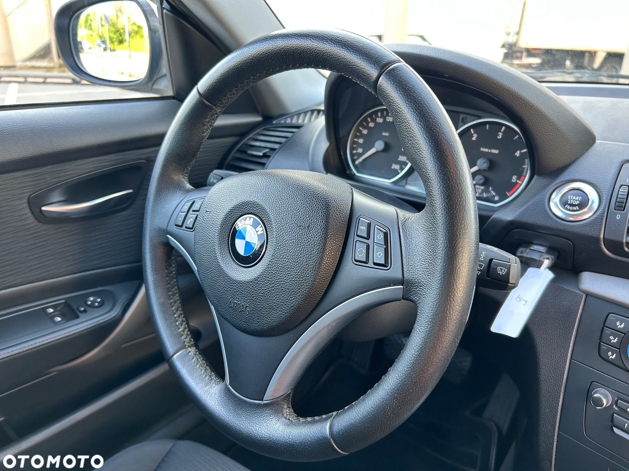 BMW Seria 1 118d - 15