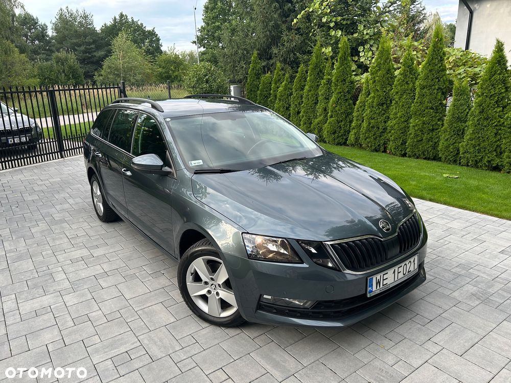 Skoda Octavia 2.0 TDI SCR Ambition - 4