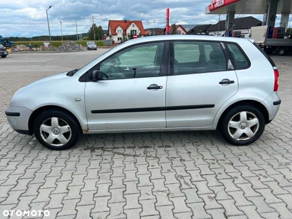 Volkswagen Polo - 4
