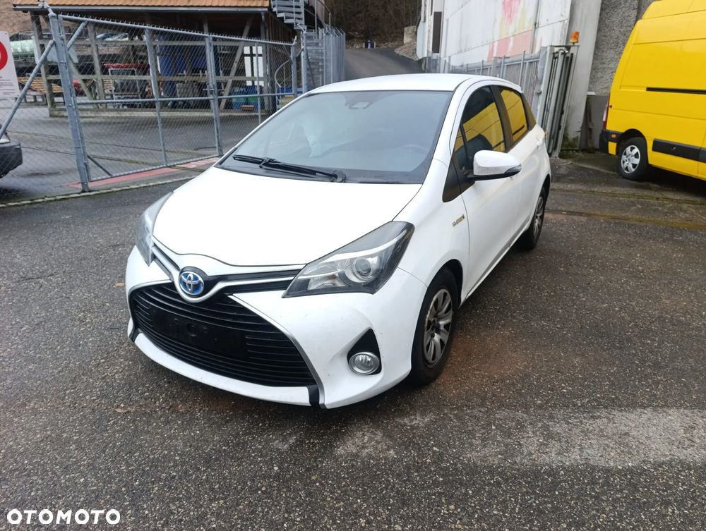 Toyota Yaris Hybrid 100 Life - 7