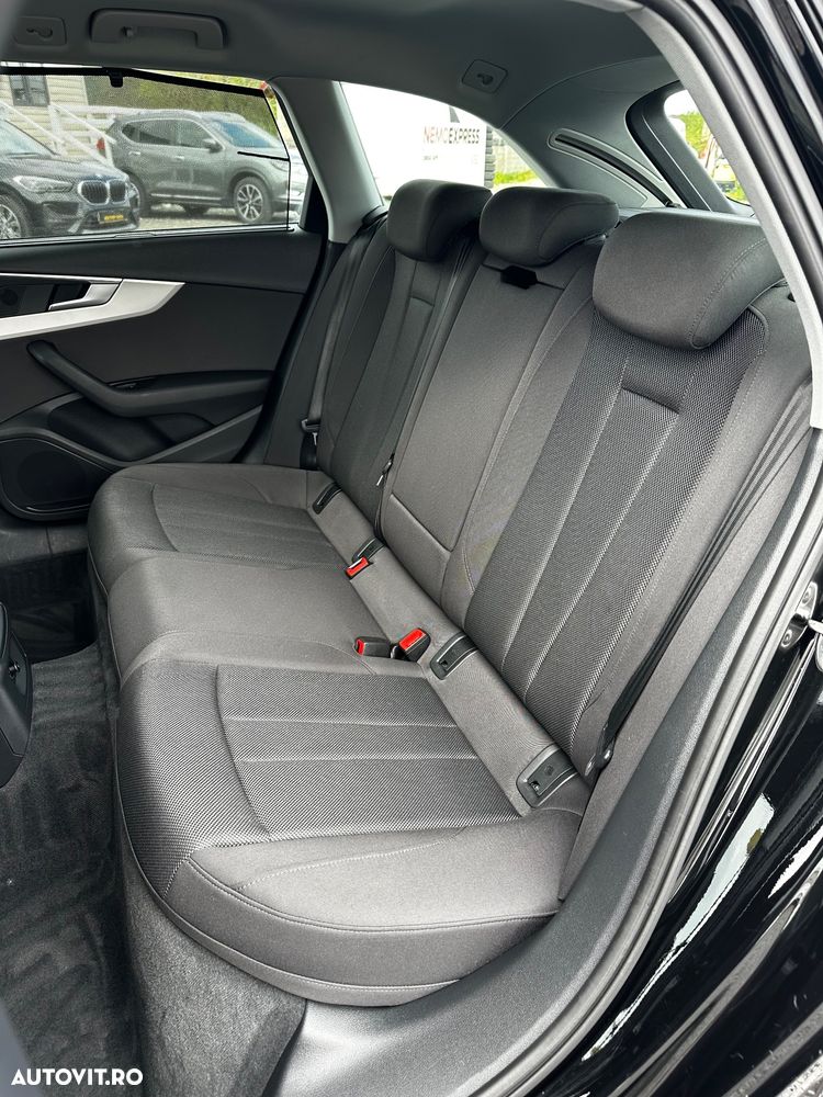 Audi A4 35 TDI S tronic - 16