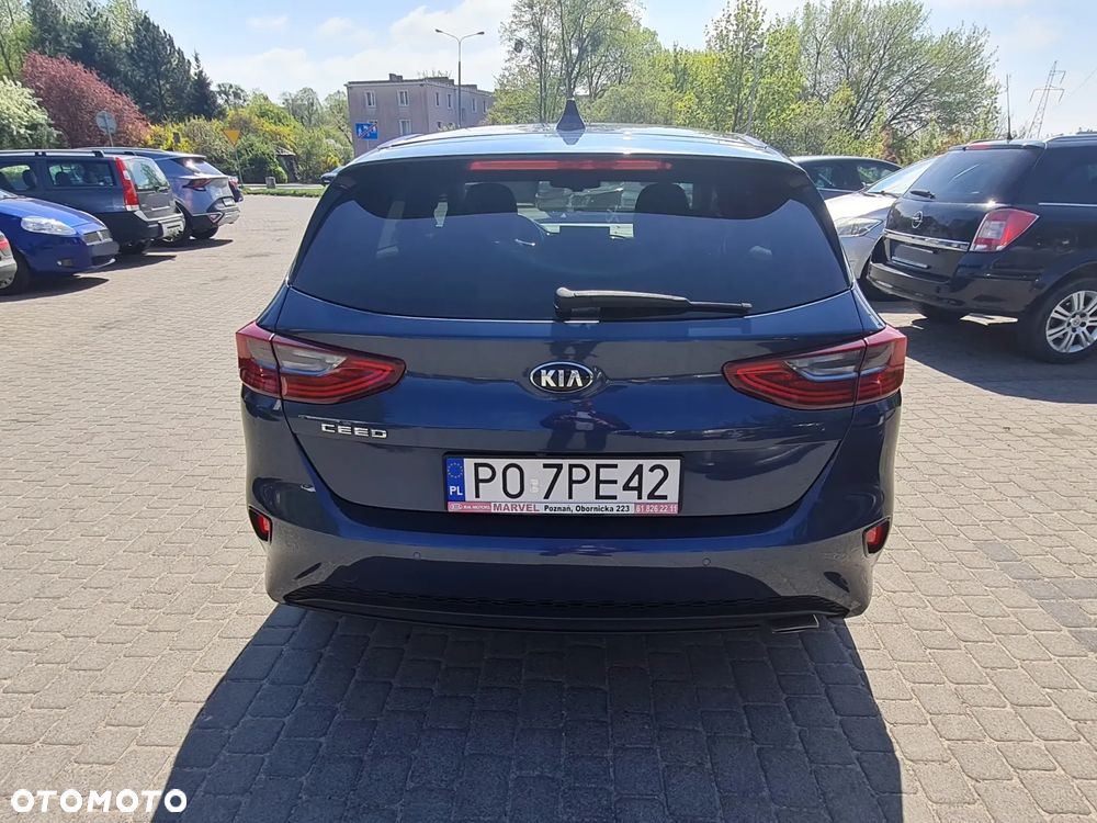 Kia Ceed 1.4 T-GDI L Business Line Plus DCT - 6