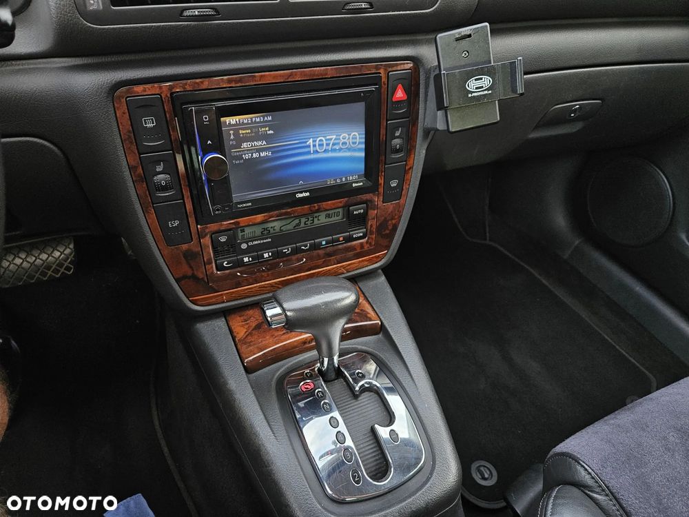 Volkswagen Passat 1.8T Highline Tiptr - 6