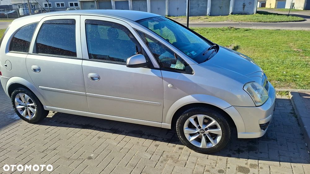 Opel Meriva - 13
