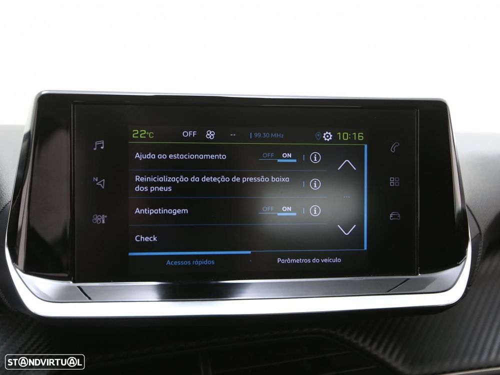 Peugeot e-2008 50 kWh Active - 23