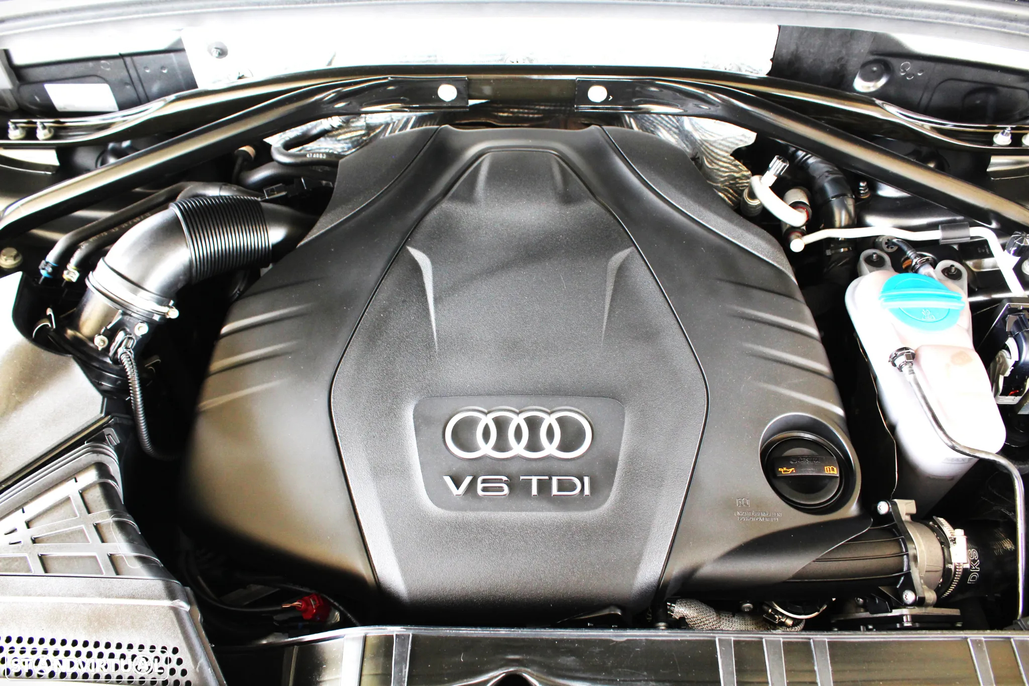Audi Q5 3.0 TDi quattro S-line S-tronic - 52