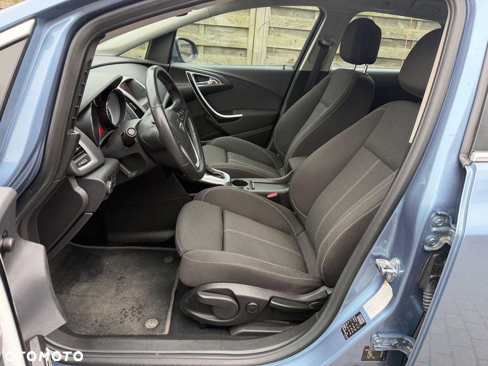 Opel Astra 1.6 Automatik Design Edition - 12