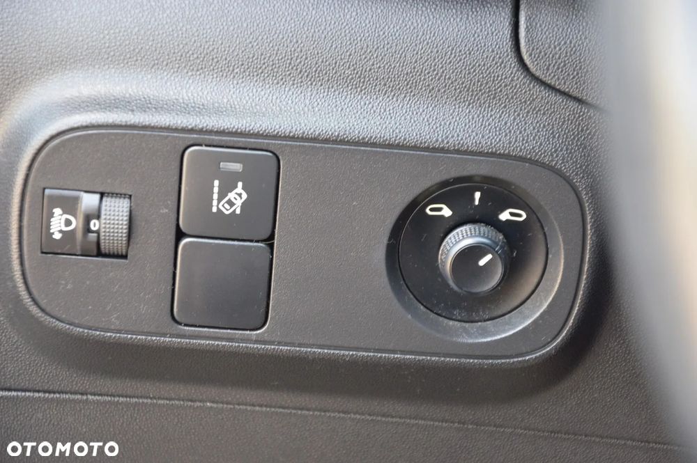 Citroën C3 1.2 PureTech Feel - 24