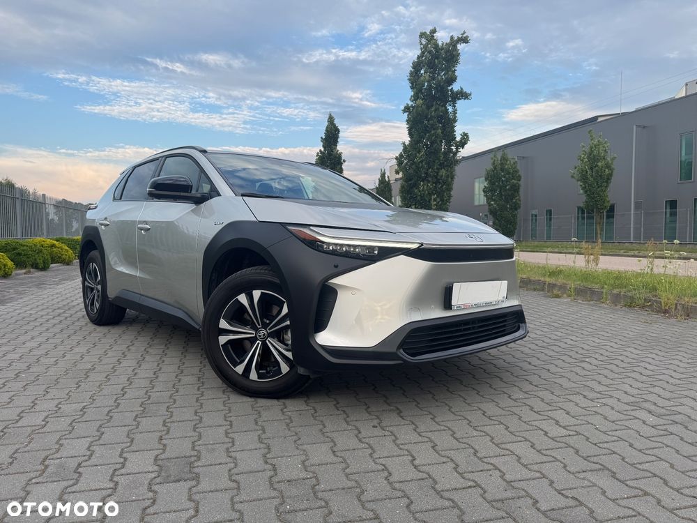 Toyota bZ4X 71.4kWh Prestige - 4