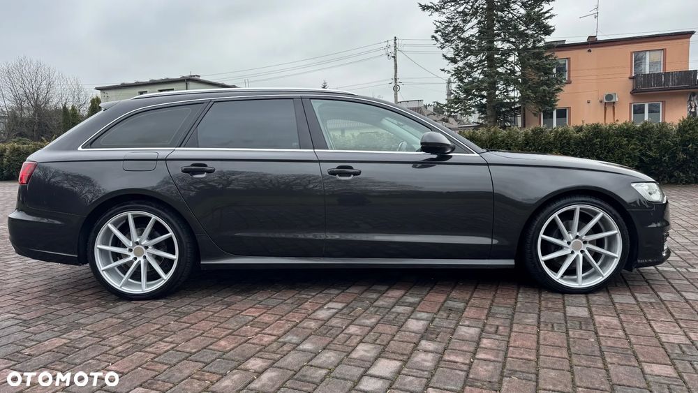 Audi A6 Avant - 17