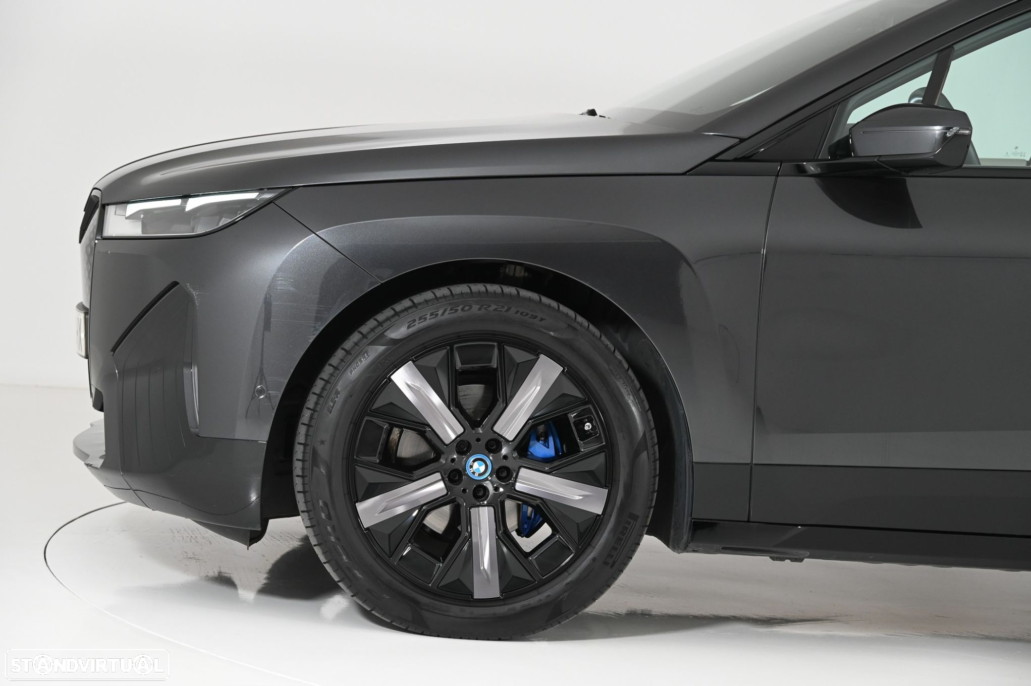 BMW iX xDrive 40 - 11