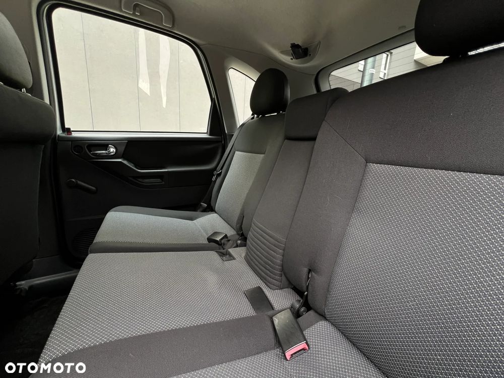 Opel Meriva - 17