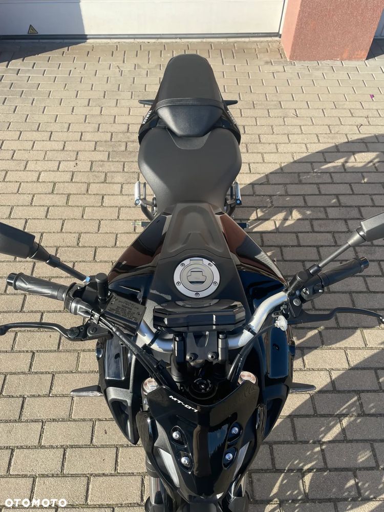 Yamaha MT - 9