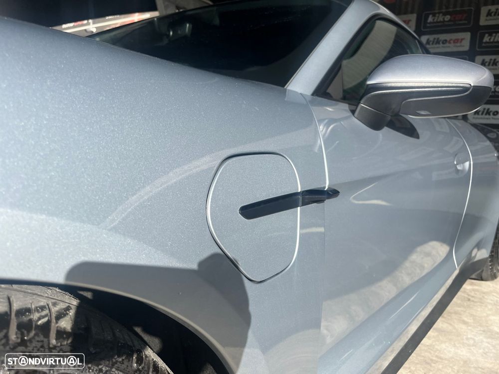 Porsche Taycan Standard - 16