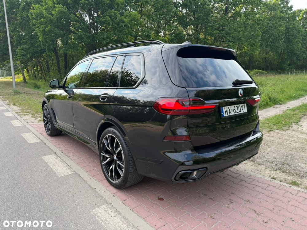 BMW X7 xDrive40d mHEV - 10