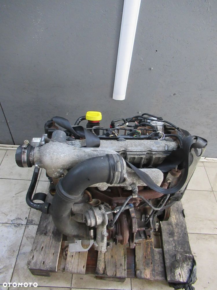 Silnik Vivaro Trafic 1.9 dci F9Q760 F9Q762 F9Q - 5