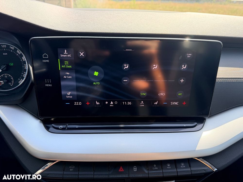 SKODA Octavia 2023 — imagine 12