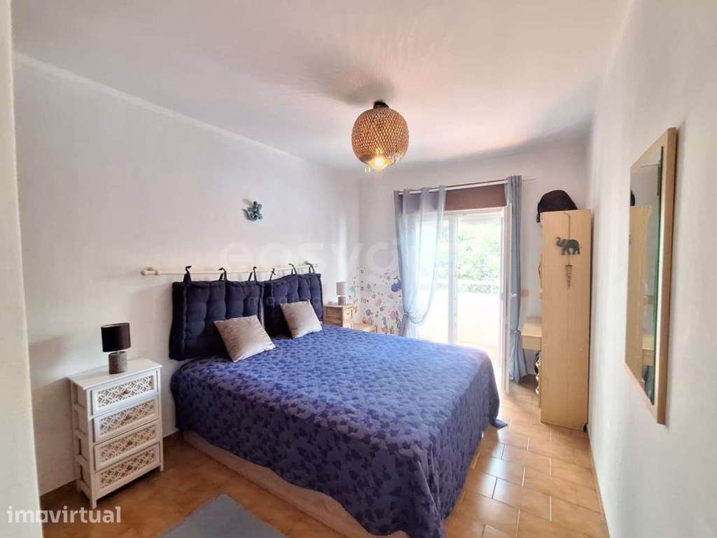 Apartamento T1 no Coração de Carvoeiro Piscina e a 2 min a pé da Praia - Grande imagem: 2/11