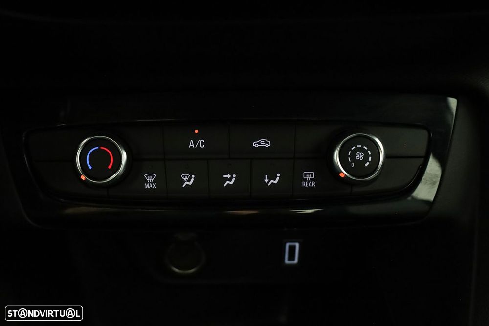 Opel Corsa 1.2 T - 10