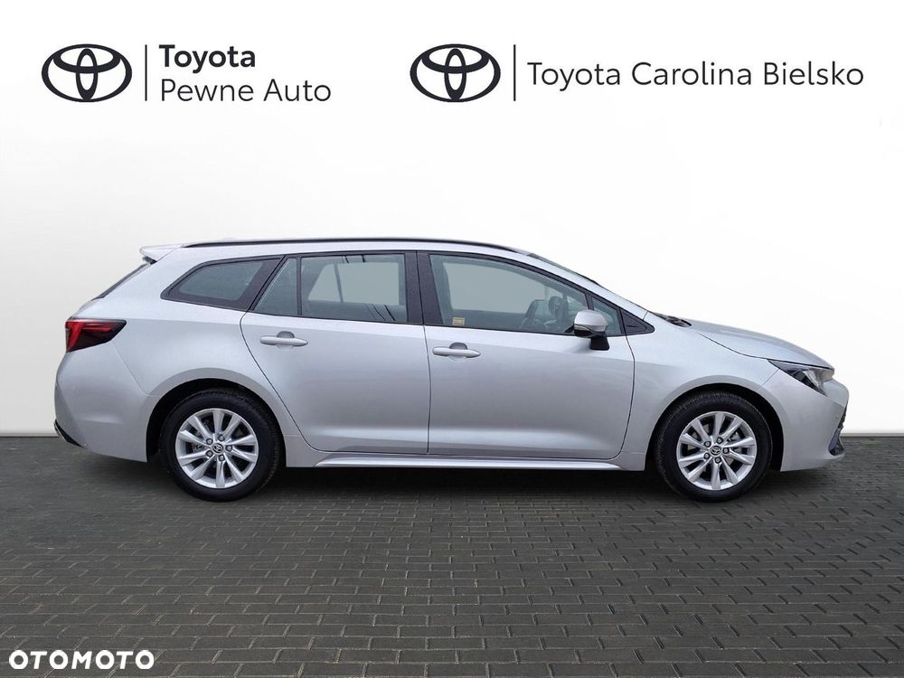 Toyota Corolla - 22