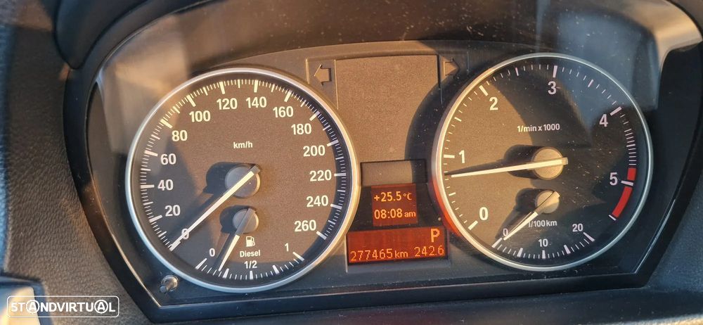 BMW 320 d Coupe Auto - 26