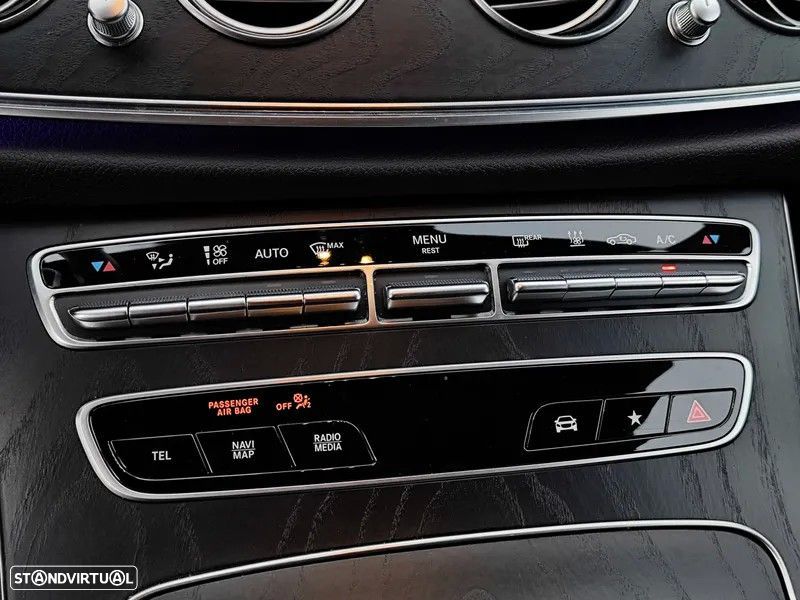 Mercedes-Benz E 300 de AMG Line - 30