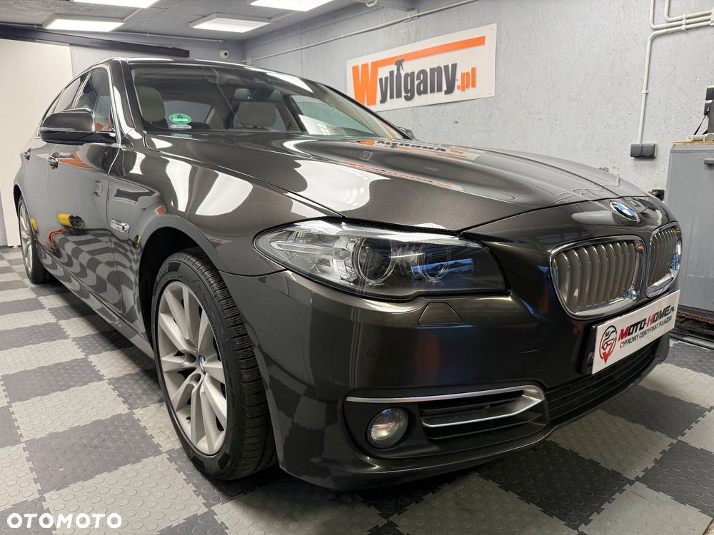 BMW Seria 5 520d xDrive Modern Line - 23