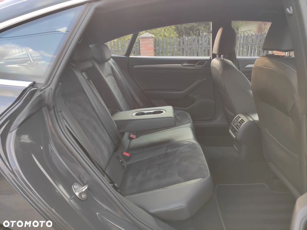 Volkswagen Arteon 2.0 TSI DSG R-Line Edition - 22