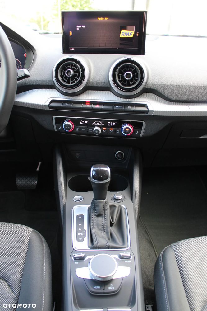 Audi Q2 35 TFSI Advanced S tronic - 11
