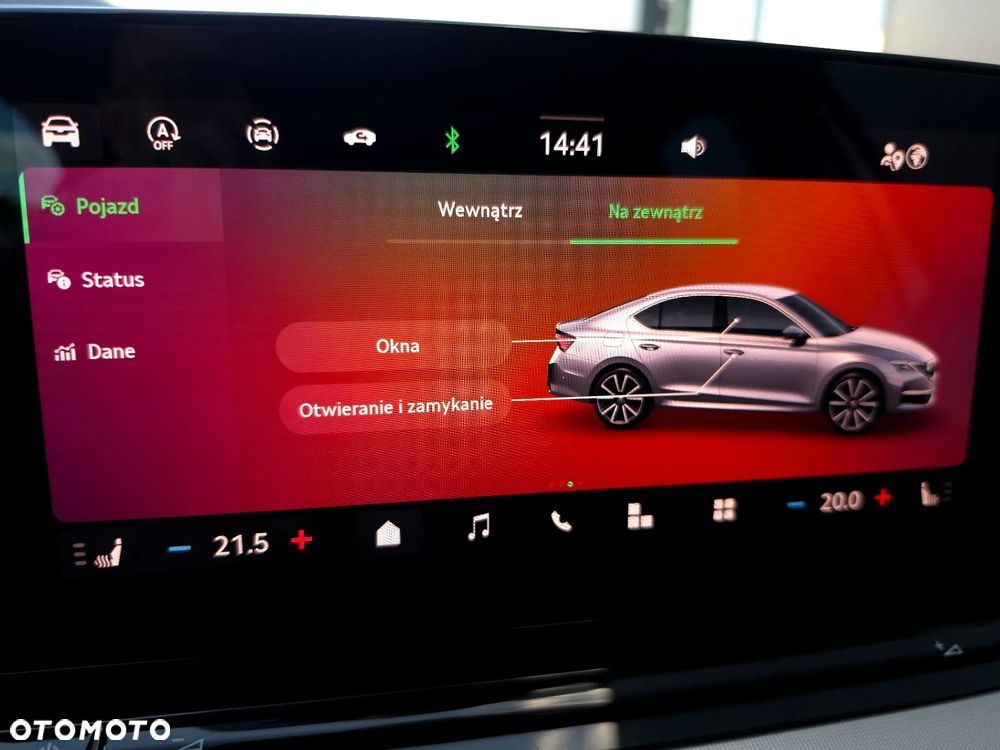 Skoda Octavia 1.5 TSI mHEV Selection DSG - 33