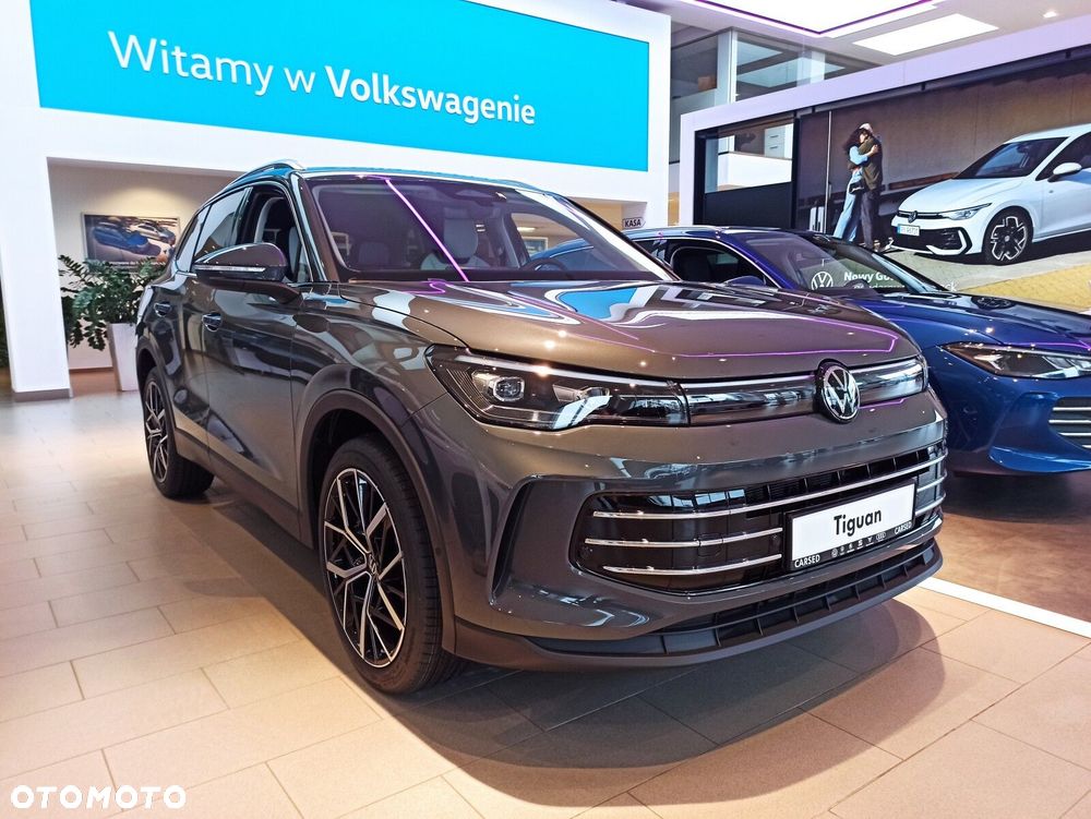 Volkswagen Tiguan - 9