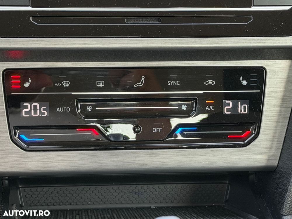 Volkswagen Passat 2.0 TDI DSG Trendline - 12