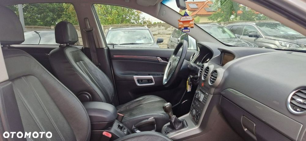 Opel Antara - 36