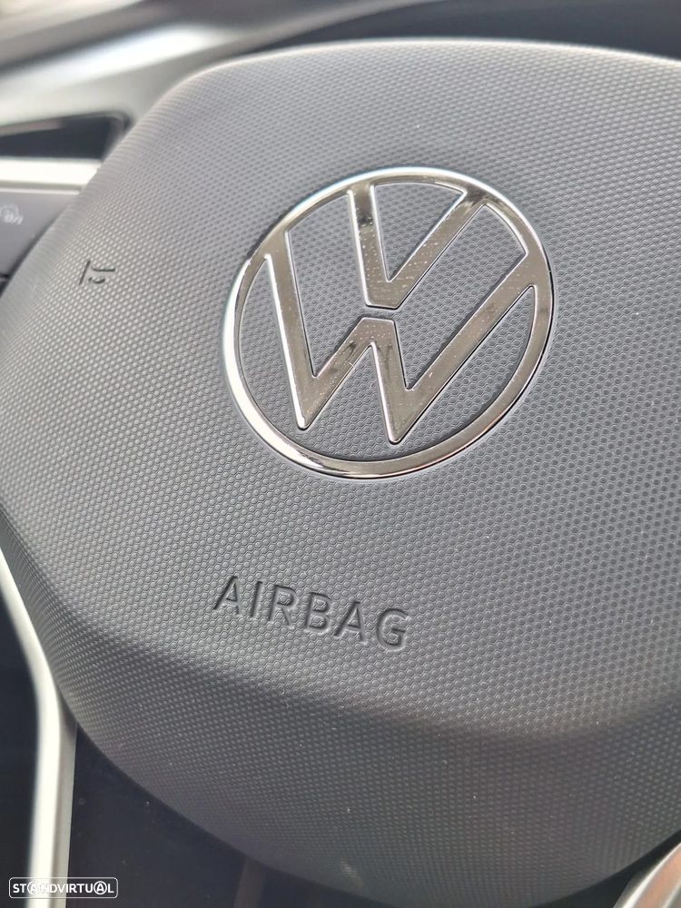 VW T-Roc 1.0 TSI Urban - 22