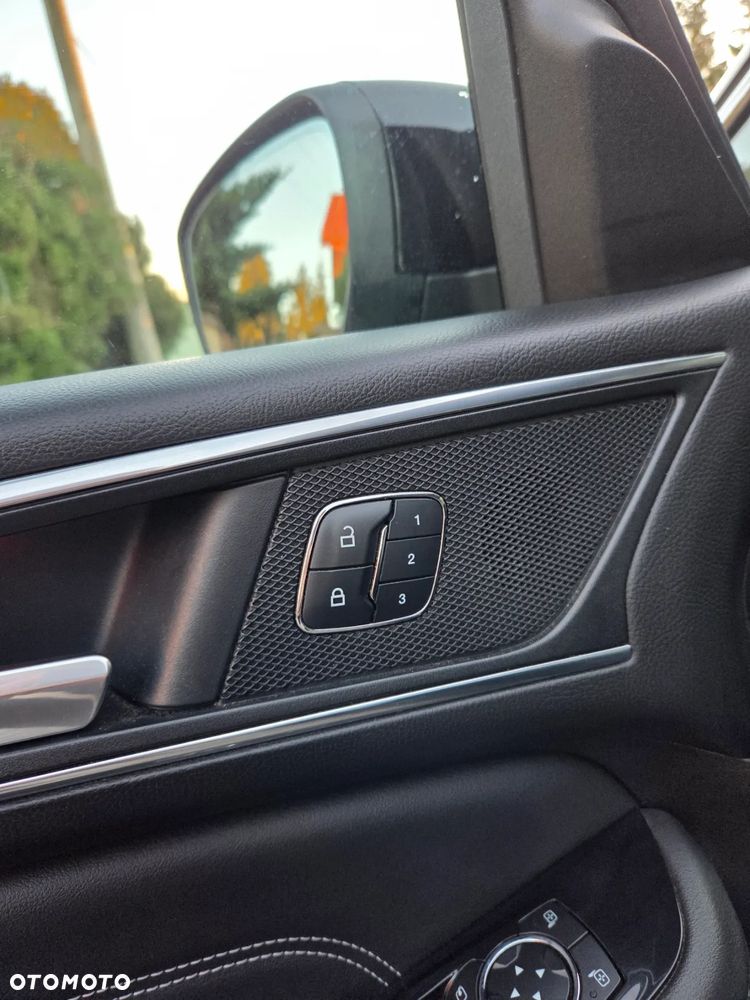 Ford S-Max 2.0 TDCi Titanium - 13