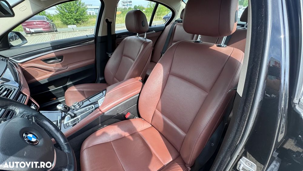BMW Seria 5 520i Aut. - 15