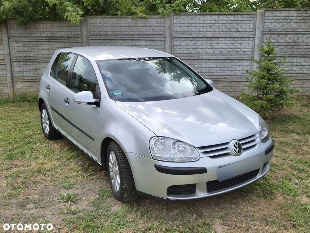 Volkswagen Golf 1.6 FSI Comfortline - 1