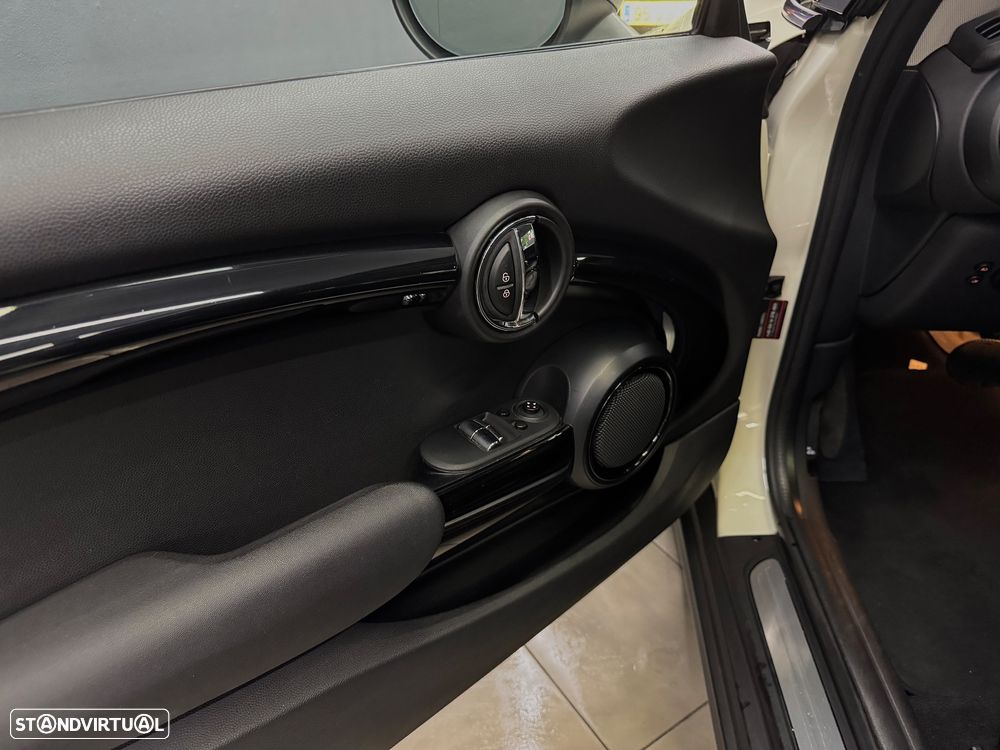 MINI 3 Portas One Auto - 9