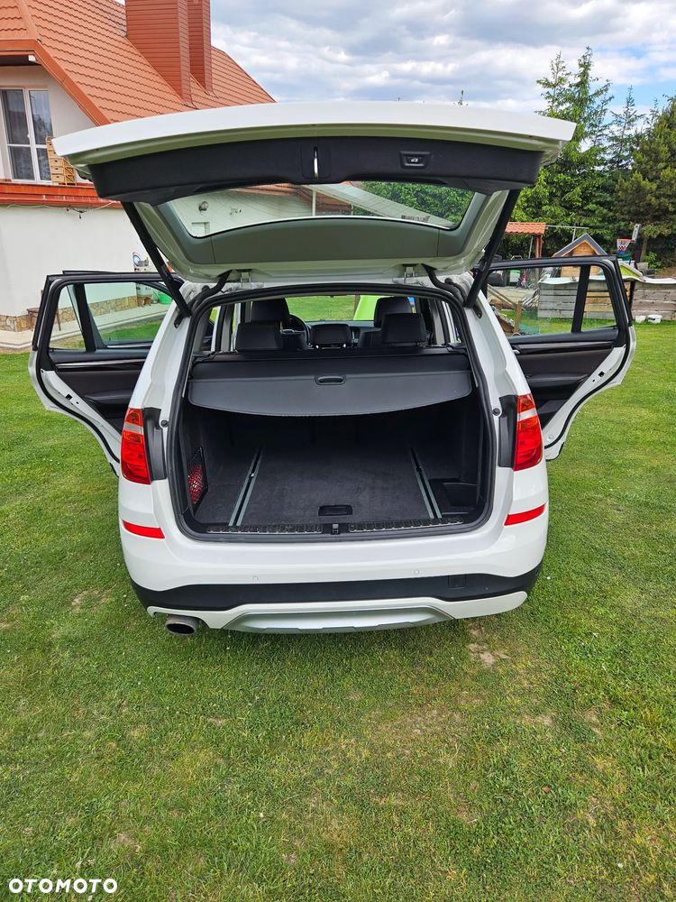 BMW X3 xDrive20i xLine - 12