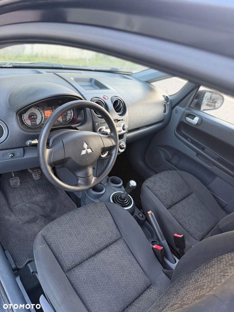 Mitsubishi Colt 1.3 Inform EU5 - 10