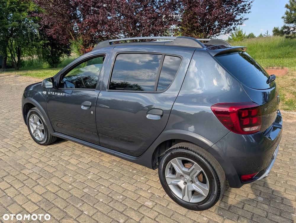 Dacia Sandero 1.0 TCe Laureate S&S - 10