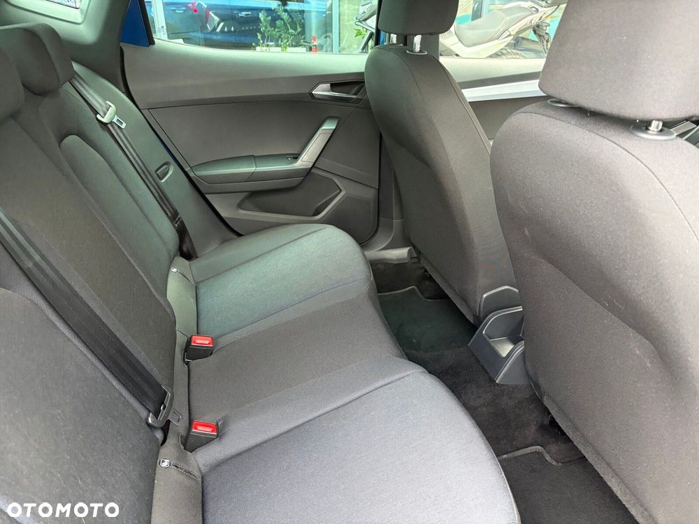 Seat Arona - 15