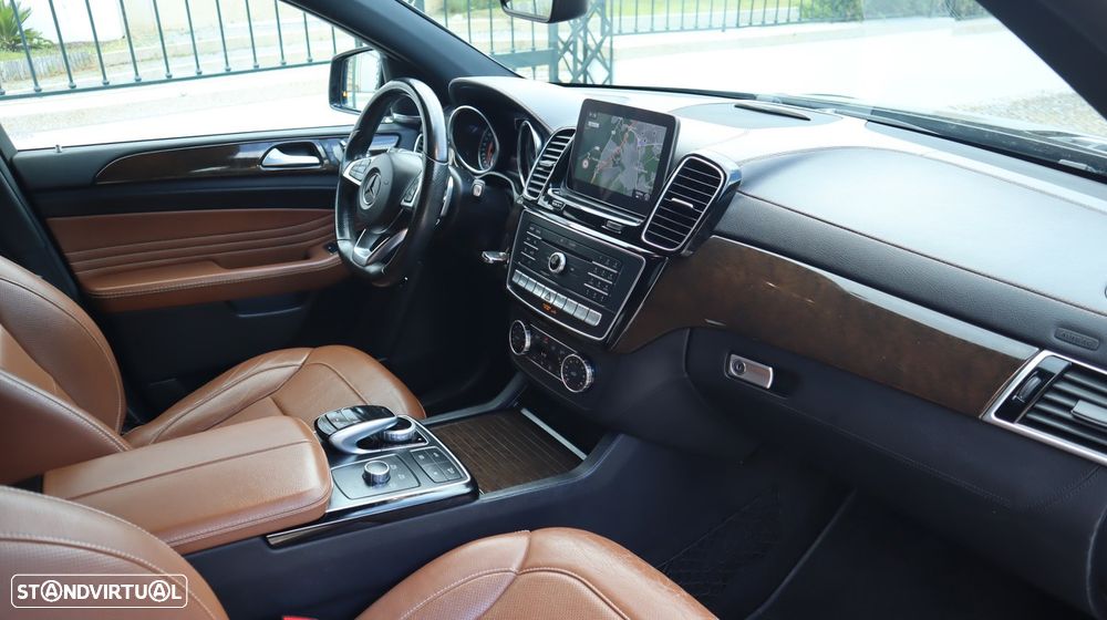 Mercedes-Benz GLE 43 AMG Coupe 4Matic - 28