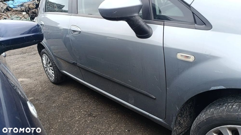 35500 fiat grande punto evo 1.4 8v na części lakier 595A - 10