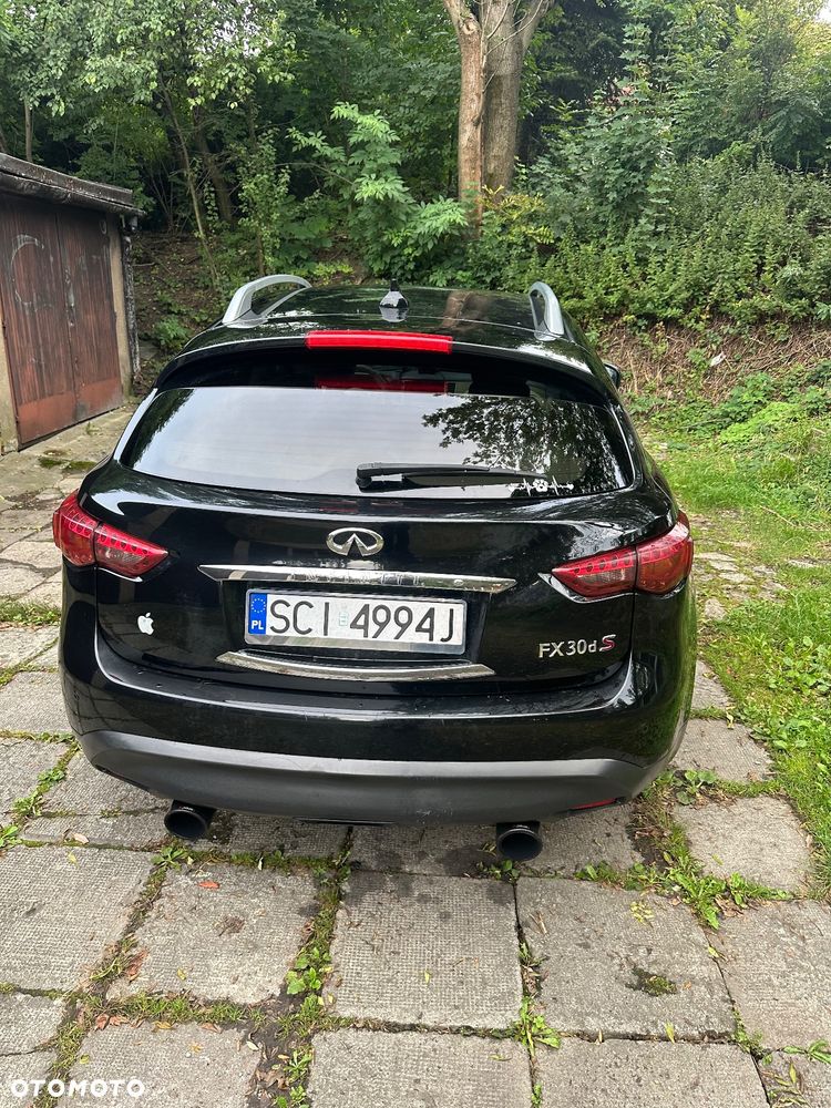 Infiniti FX FX30d S Premium - 7