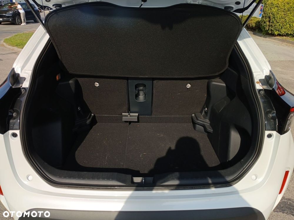 Toyota Yaris Cross Hybrid 1.5 Style - 13