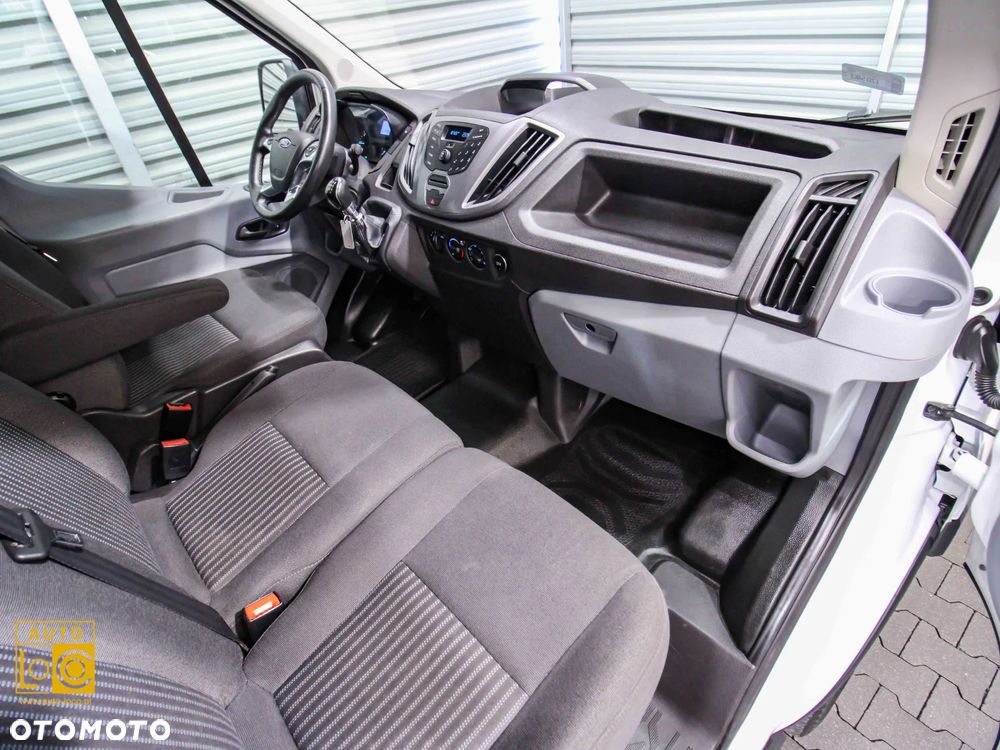 Ford TRANSIT BRYGADÓWKA 7 OSÓB - 10